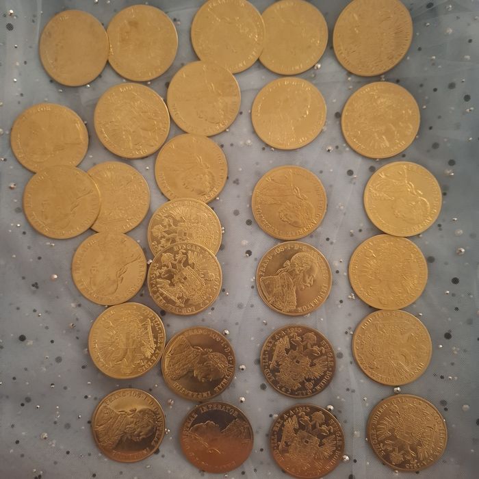 Vând monede fanz josef )galbeni placate cu aur de 14 carate dar am și
