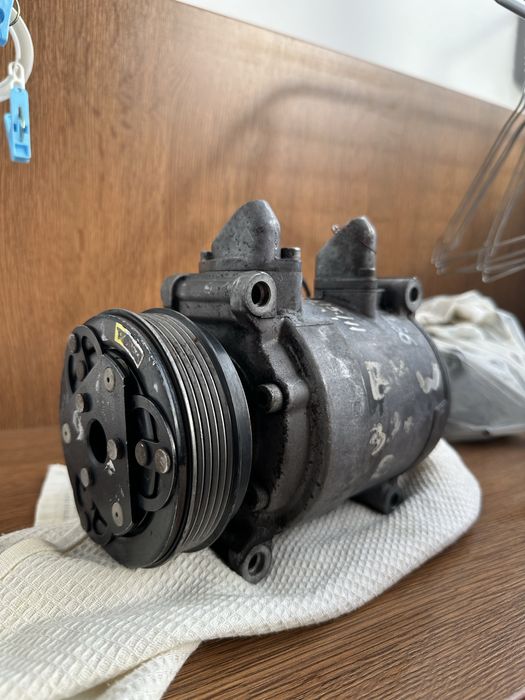 Compresor AC BMW Seria 3/5/E36/E34 Original 64528390340