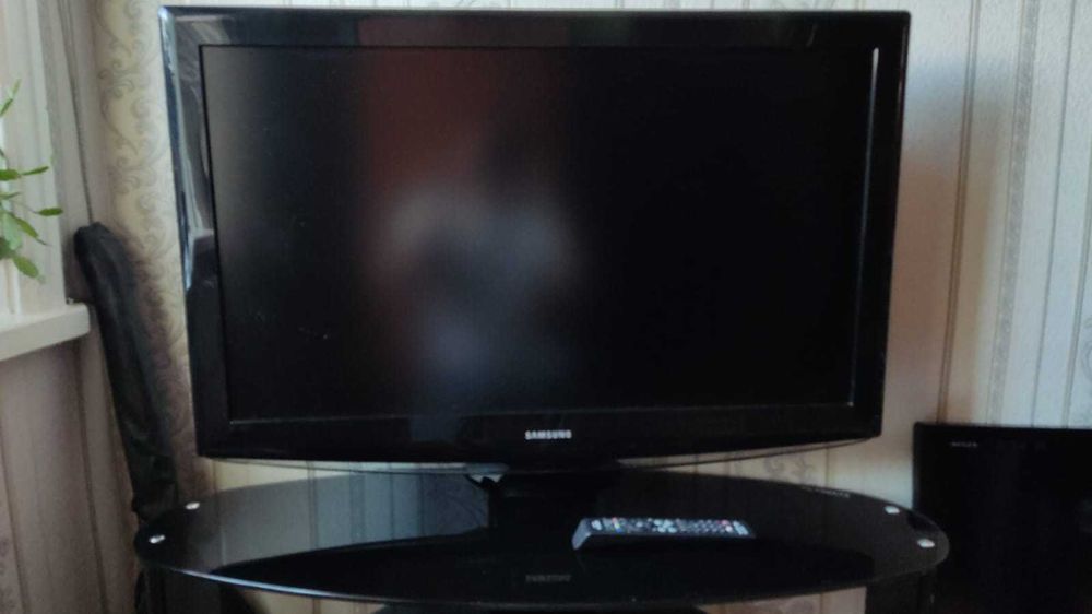 Телевизор Samsung LE40R81B