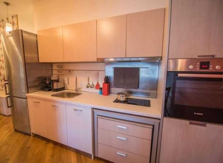 Продава се Тристаен апартамент в София, Кръстова вада - 90 кв.м за 2667 €/кв.м - Снимка #2