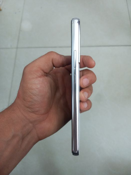 Samsung S22 plus 8/256
