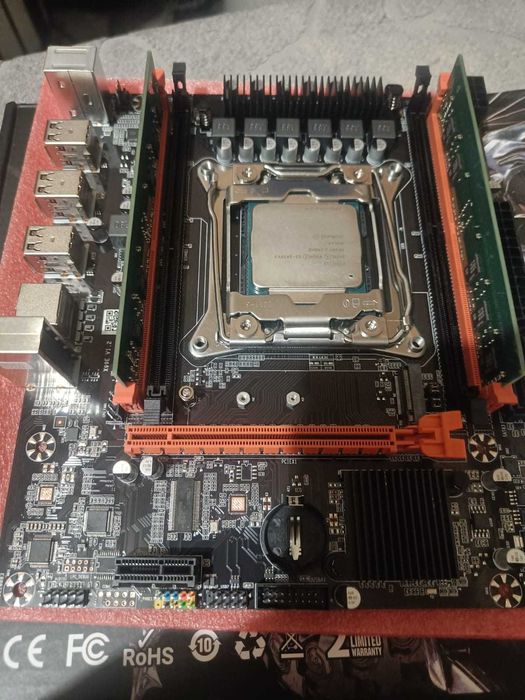 Kit PC Intel 6Core/12Threads 2.4-3.2Ghz 17Mb Cache, 8GB DDR4 NOU TOP