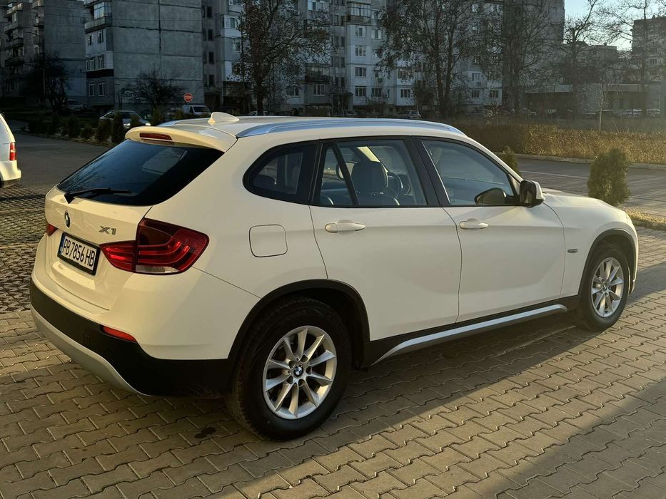 BMW X1 sDrive 18d 143 k.c. Avtomatik
