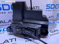 Broasca Incuietoare Usa Portiera Stanga Fata Sofer Renault Megane 3 2008 -2016 Cod 805030002R 805030002R-A [M4765]