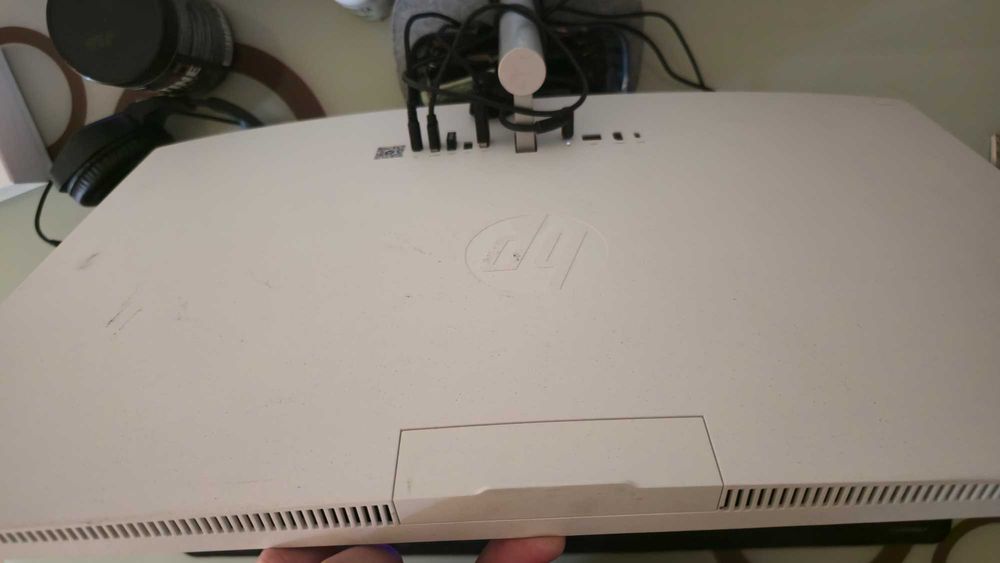 HP ALL in ONE 27