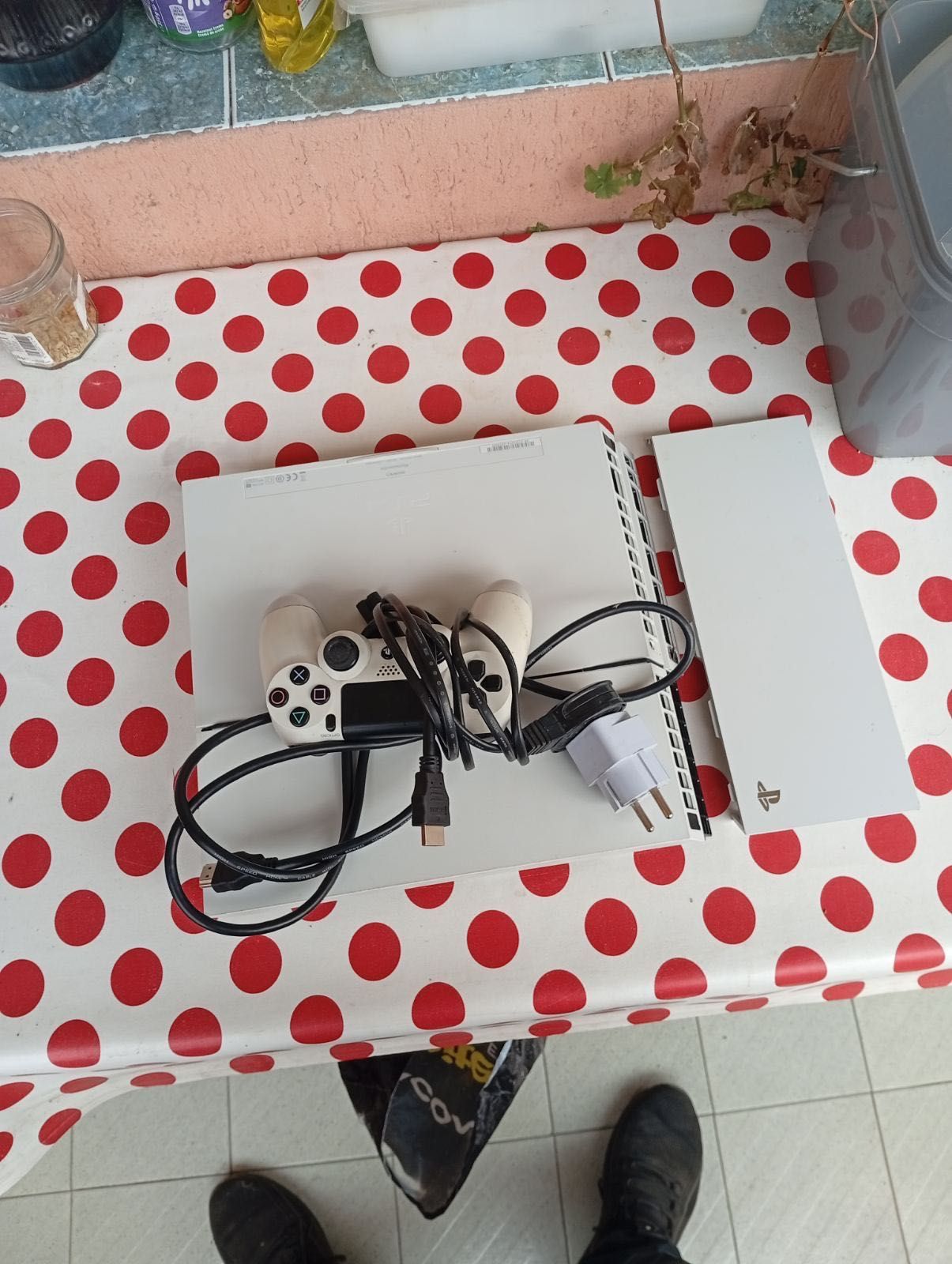 PlayStation 4 за части