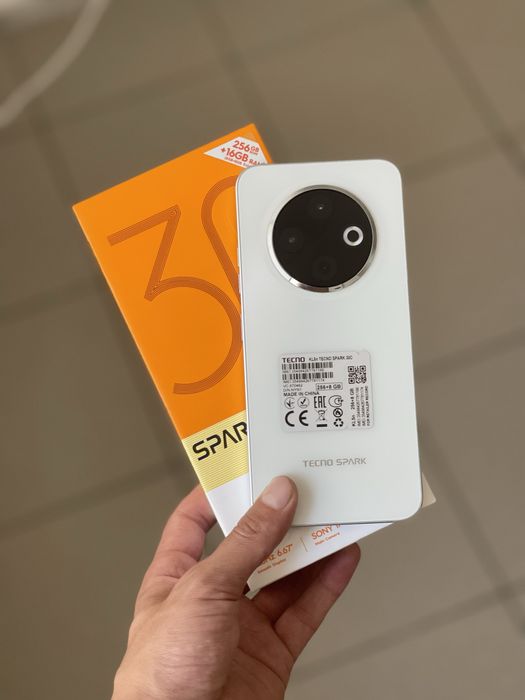 Телефон Tecno spark 30c