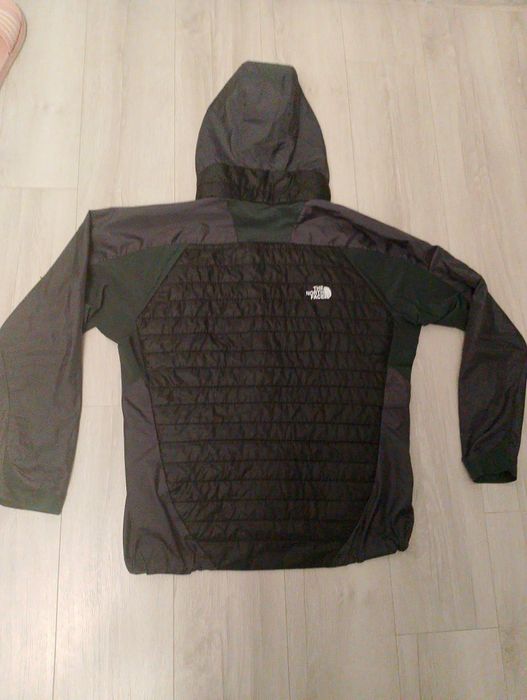 The North Face - Хибридно изолационо яке