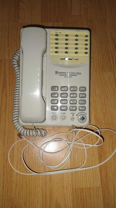 Telefon fix cu memorare numere + cablu
