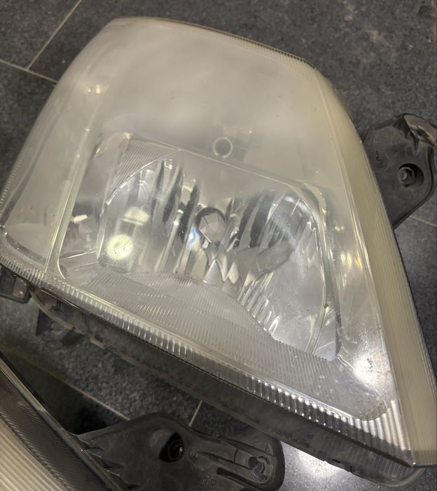 Опел Мерива 1 - фарове