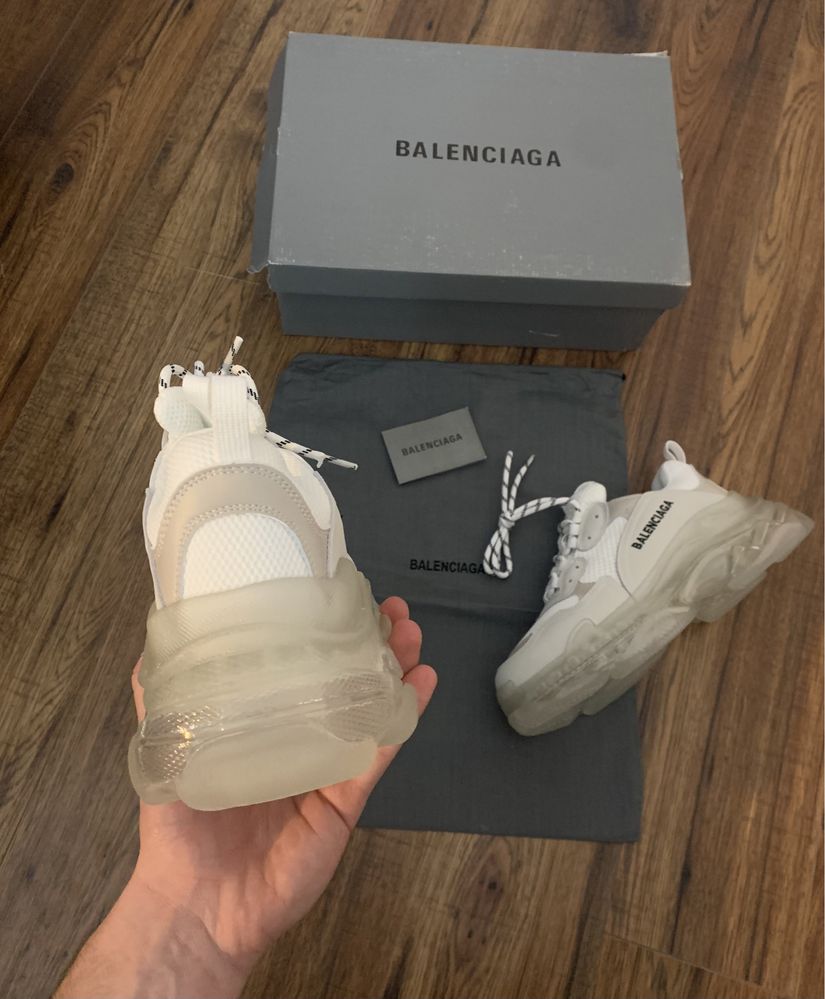 Balenciaga Triple S White • STOC:36,37,41,45• Livrare 1-2 zile •