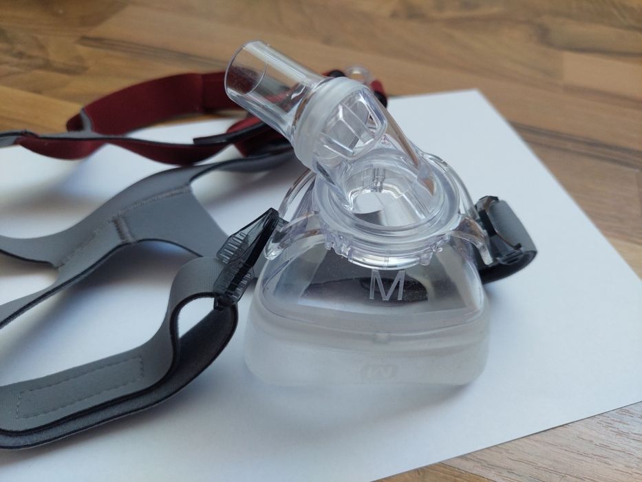 Masca full face noua Lowenstein,pentru apnee