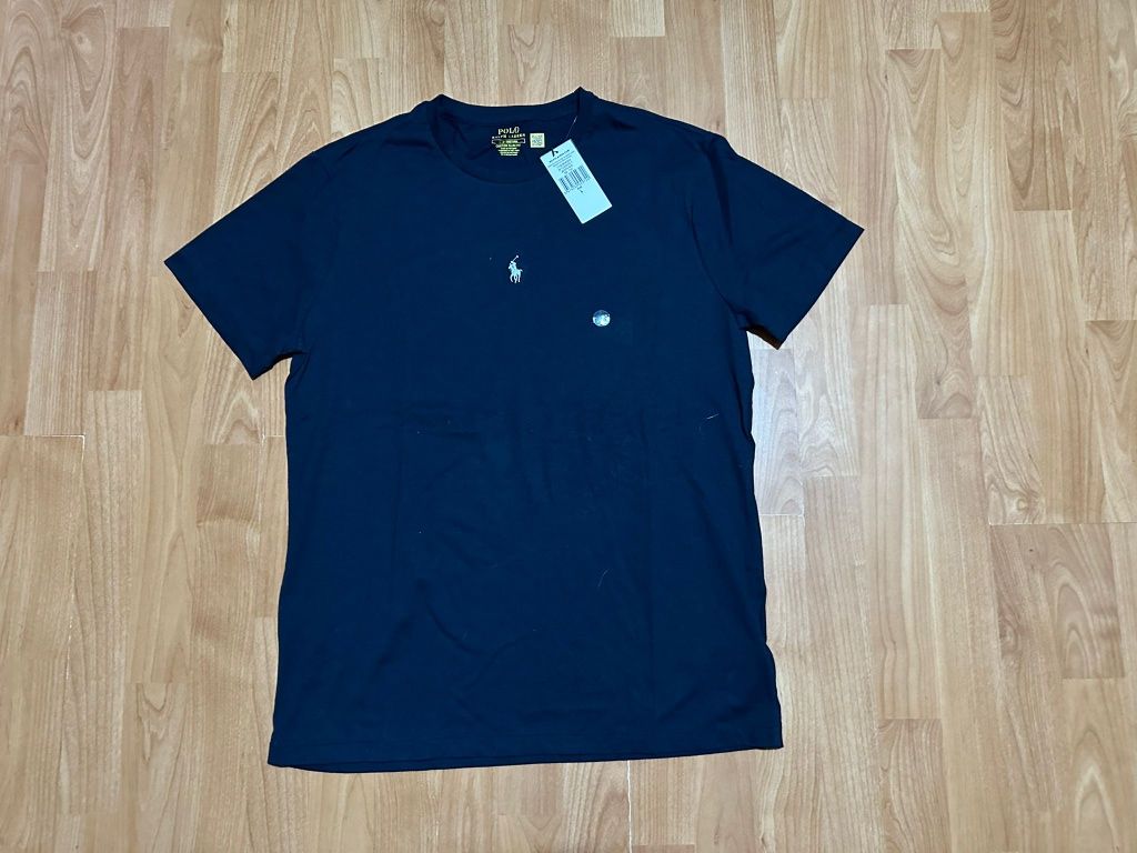 Tricouri barbati marimea L (tommy, ralph lauren, fred perry, armani )