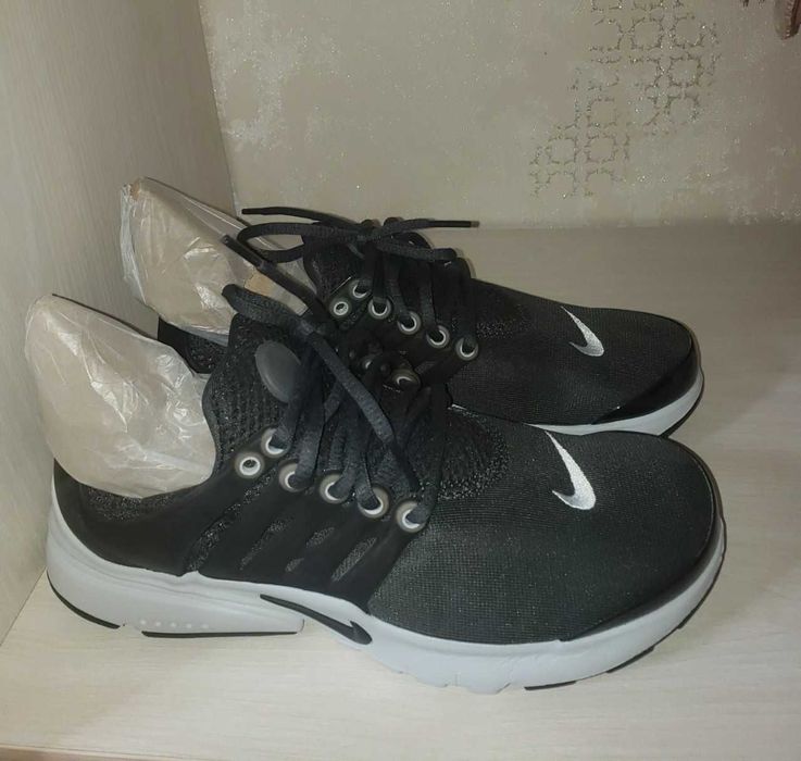 Кроссовки Nike Woman,для бега,для ходьбы,повседневные,для спорта,37.5