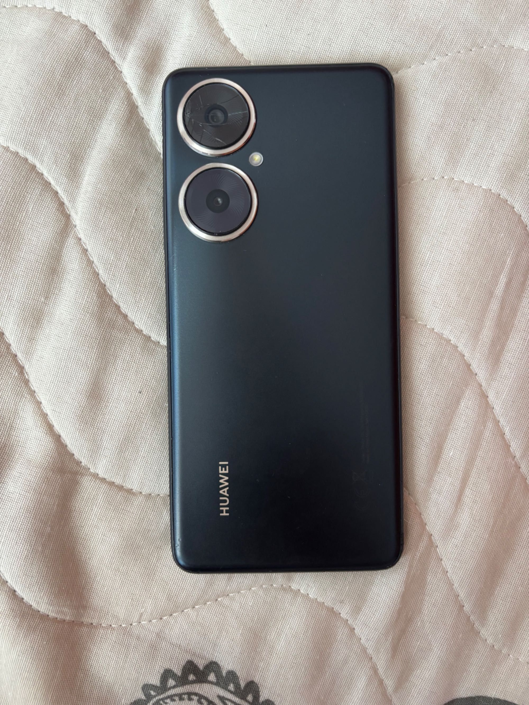 Huawei Nova 11i.