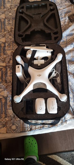 DJI Phantom 4 Combo