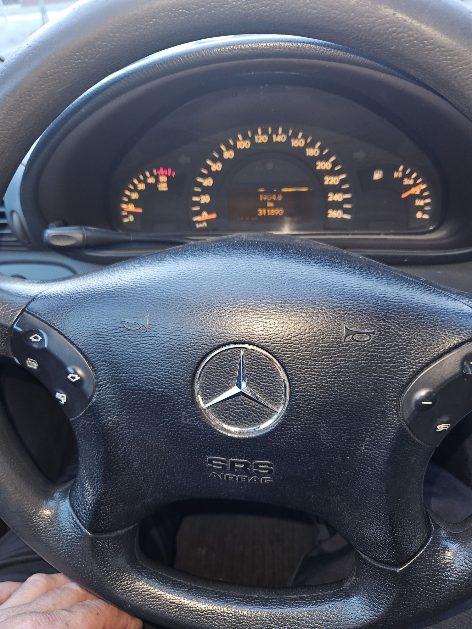 Vand Mercedes C 200