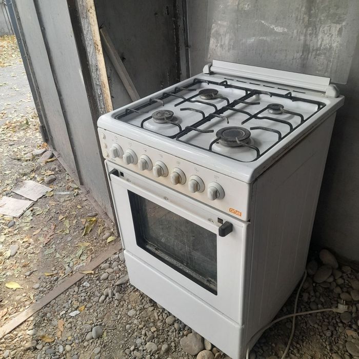 Продаётся газовая плита