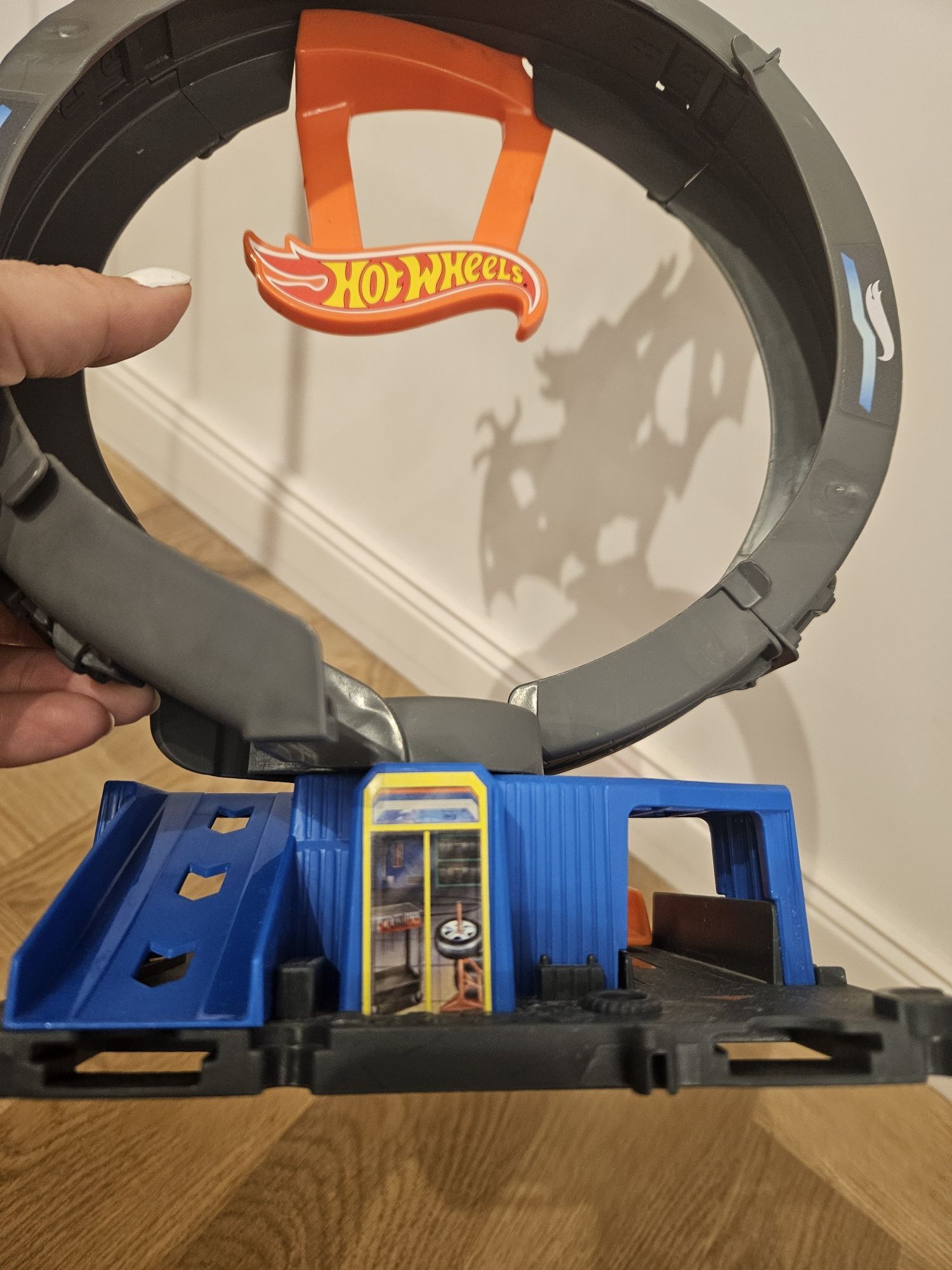 Hot Wheels 2 писти