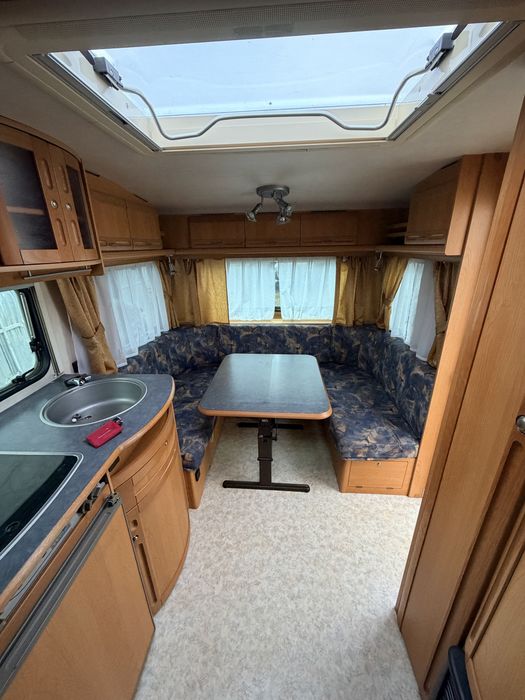 Rulota Adria Unica 502UP,2001,4 pers,fransbed,baie,dus,wc fix