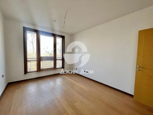 Продава се Тристаен апартамент в к.к. Слънчев бряг - 155 кв.м за 1542 €/кв.м - Снимка #4
