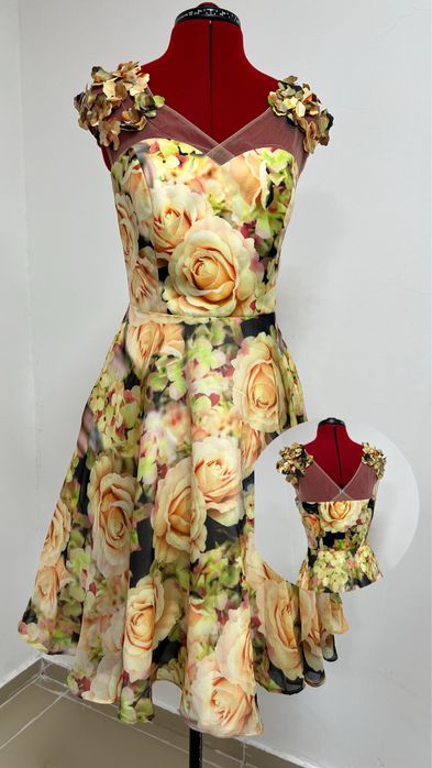 Платье 13000тг.  Размер 46