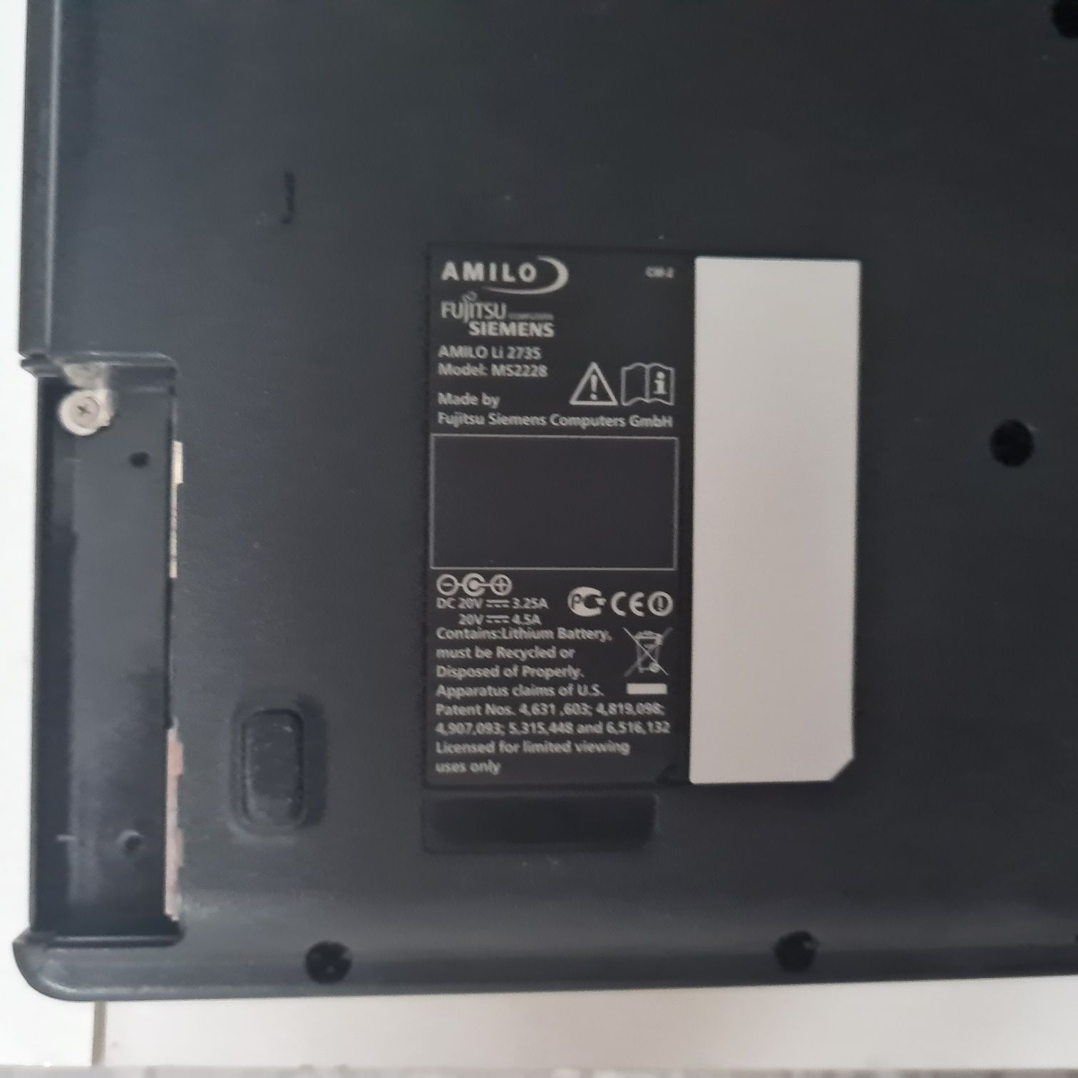 Laptop Fujitsu Siemens Amilo Li 2735