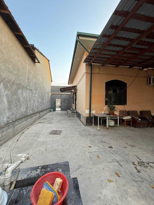 Срочно продается 4-сотик 4-х комн участка в Сергели Ханабад