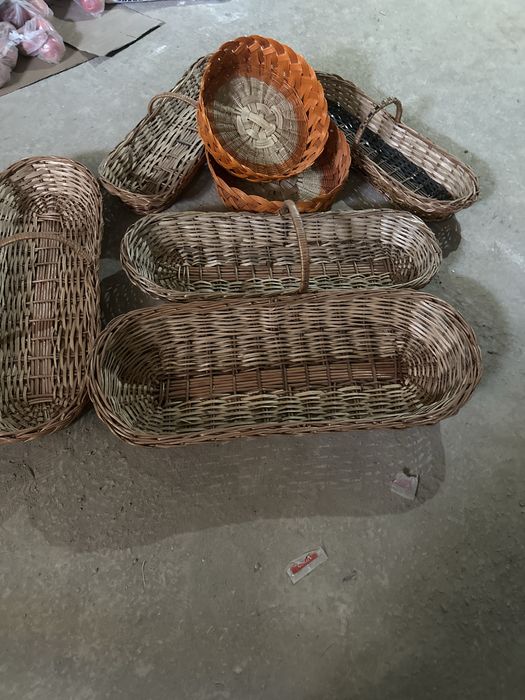 Прлдам корзины плетенные