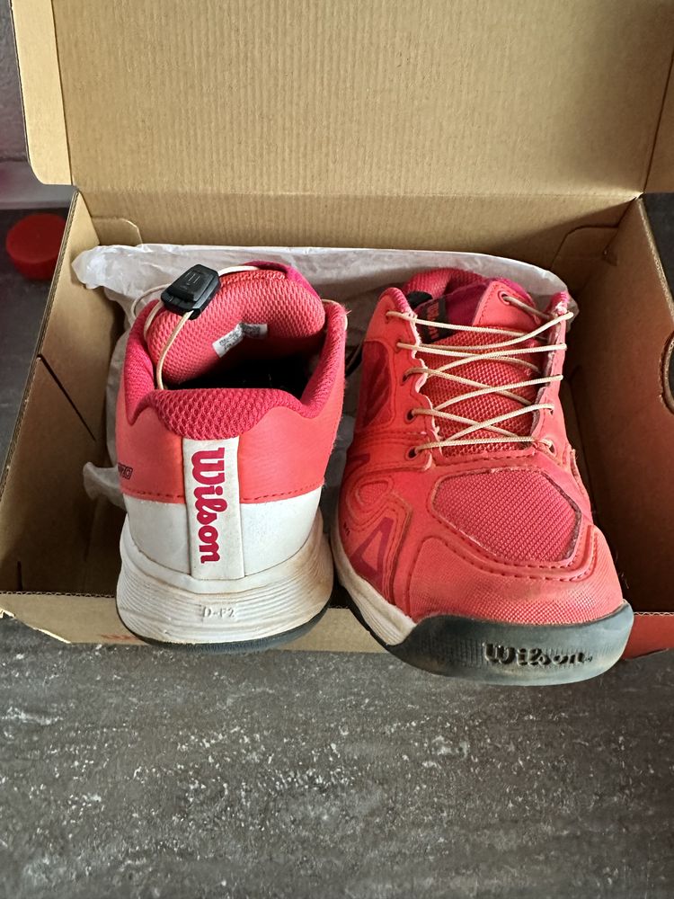 Детски тенис обувки Wilson 33 2/3