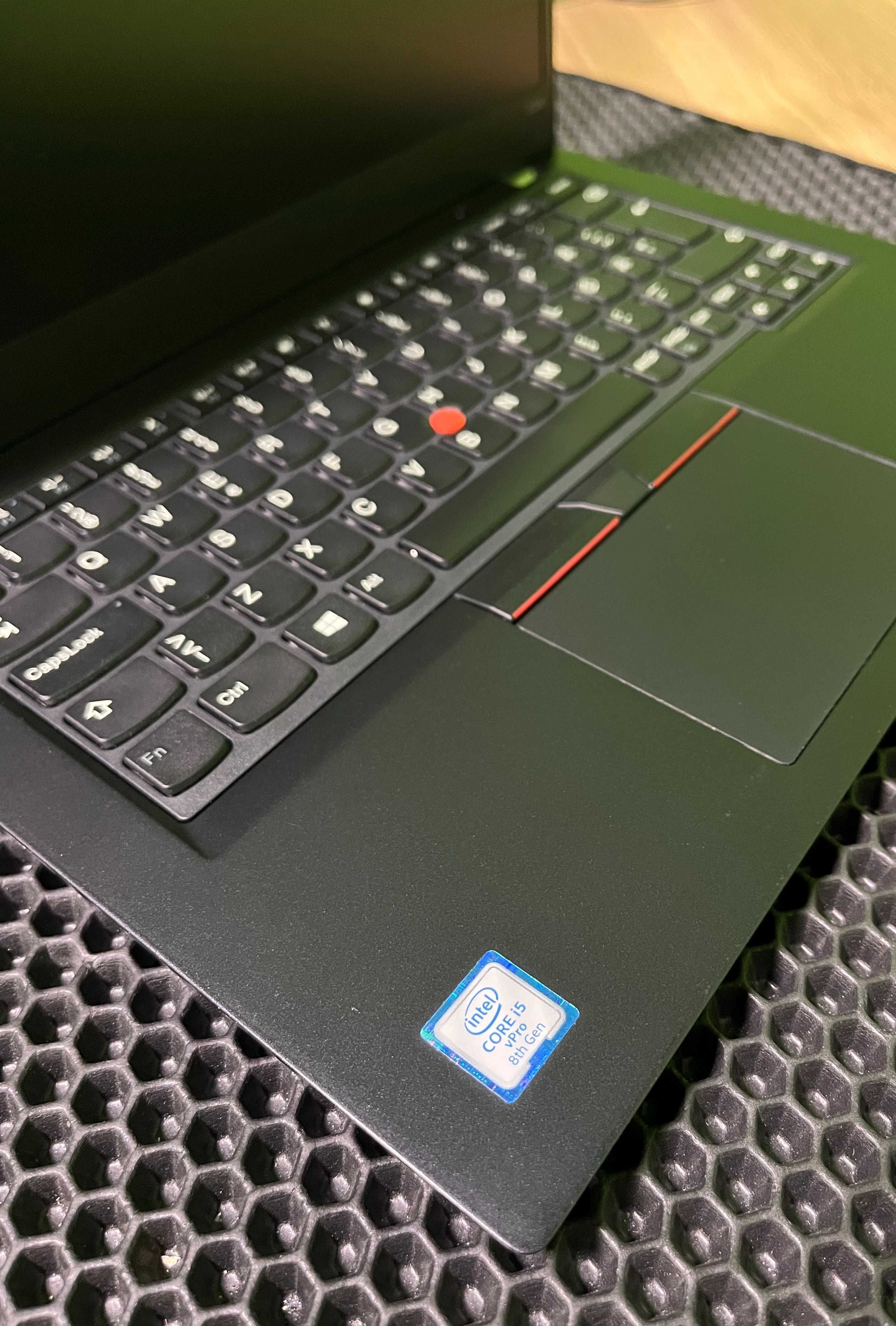 Lenovo Thinkpad X390. Core i5 8365U -1.6/4.1 GHz, 8/256 GB