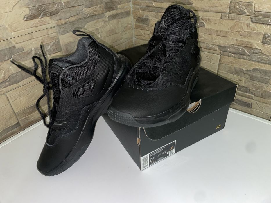 Nike Jordan stay loyal 3