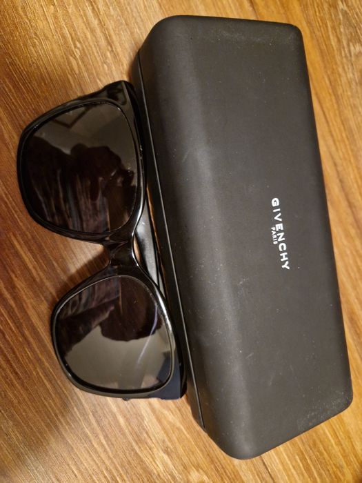 черни слънчеви очила Givenchy