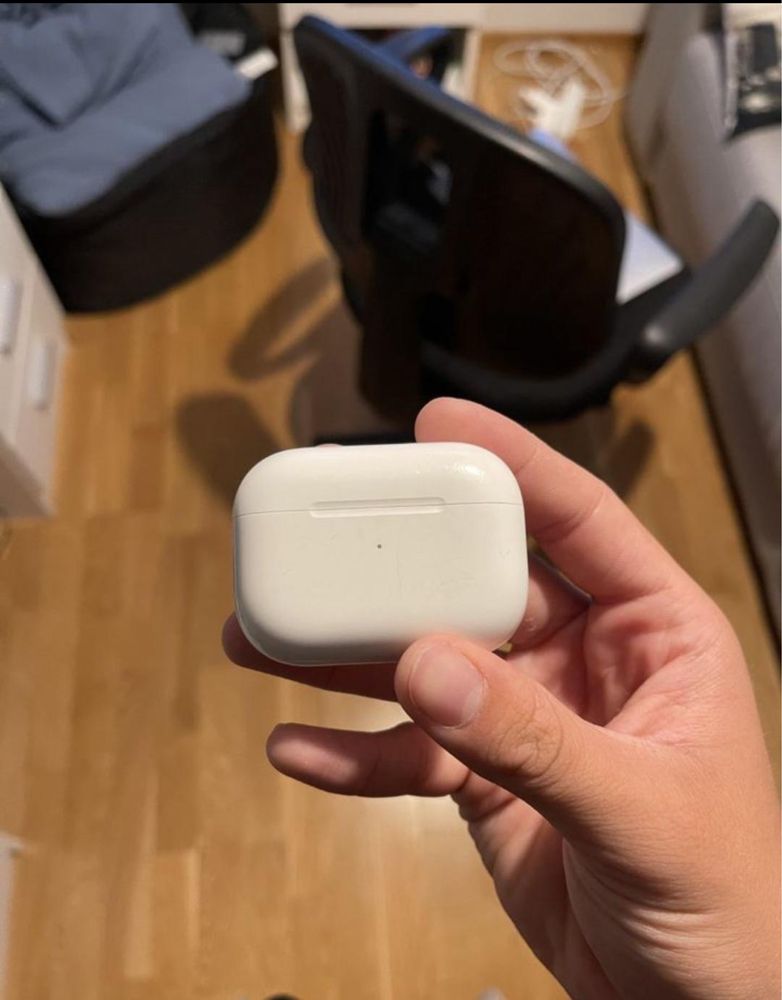 Airpods Pro 1 case,Аирподс про 1 кейс.Оригинал