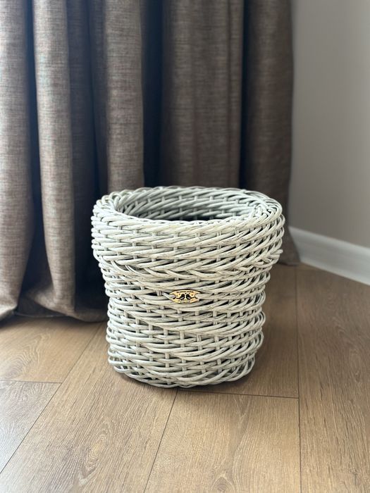 Кашпо из ротанга