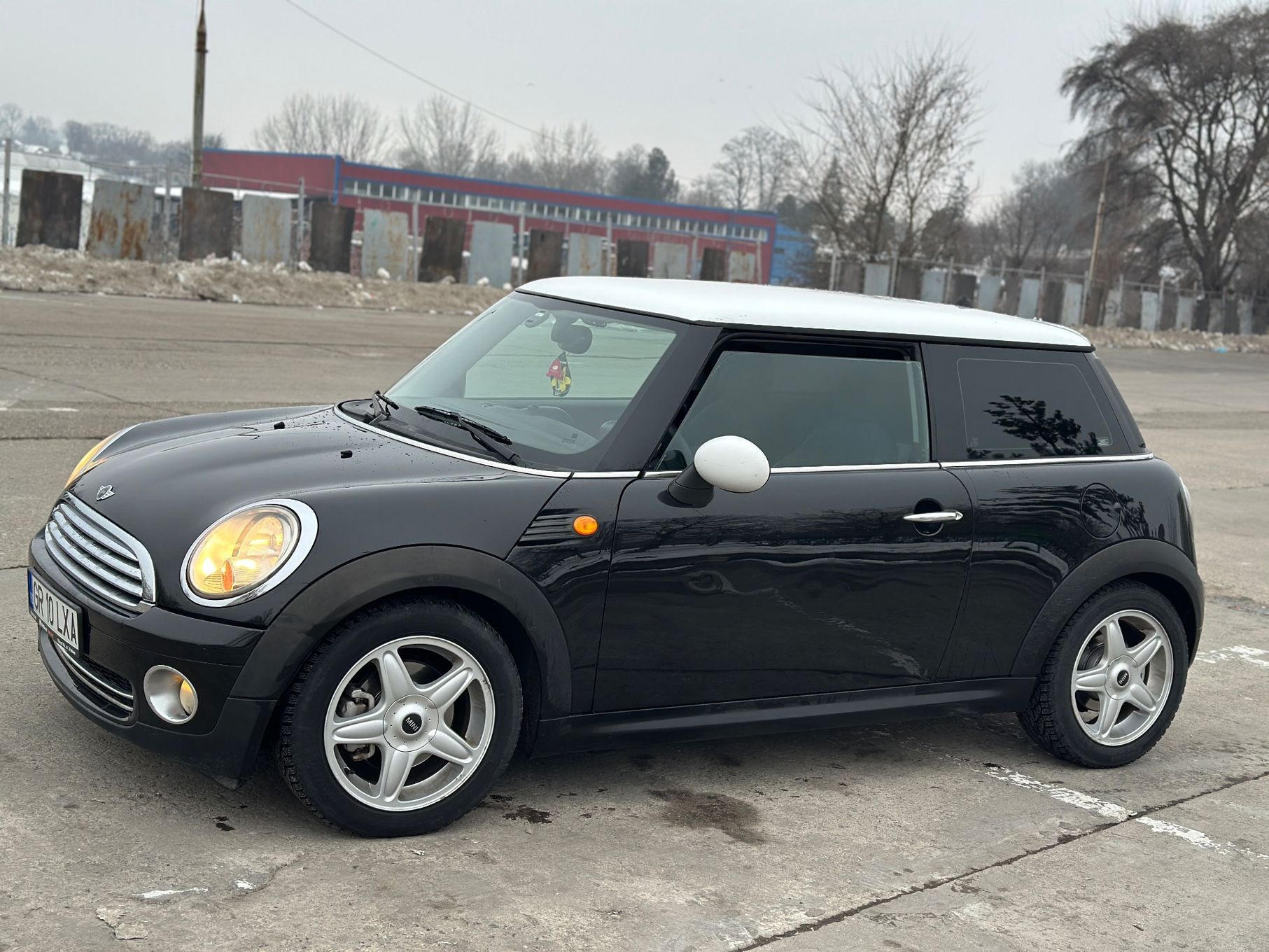 Mini Cooper Mini Cooper 1.6 benzina, automat, 6 trepte