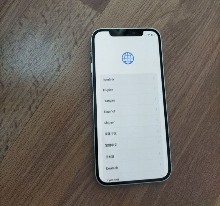 IPhone 12 Defect pentru piese ideal recarosare Piese