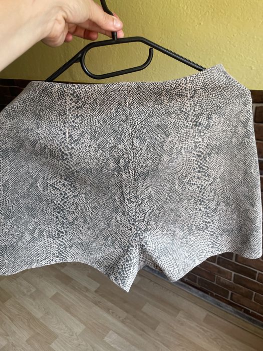Fusta-pantalon animal-print ,marimea 36