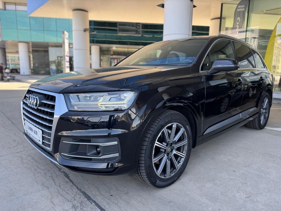 Audi Q7 AUDI Q7 3.0TDI QUATTRO-272CP/Suspensie/Bose/Full/Stoc