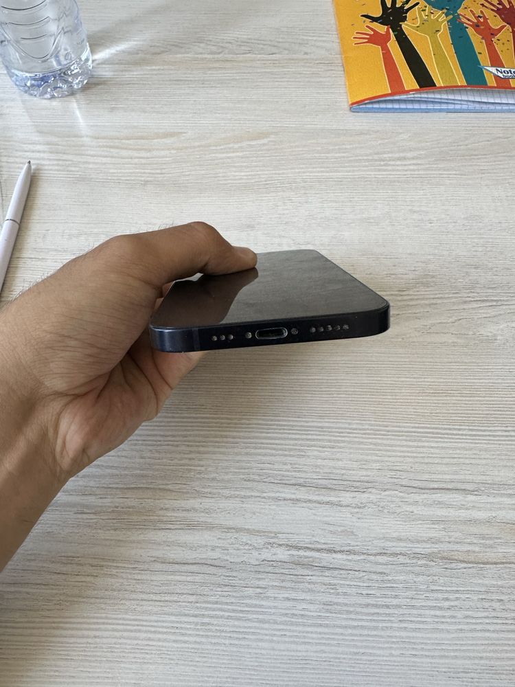 iPhone 12  128 GB