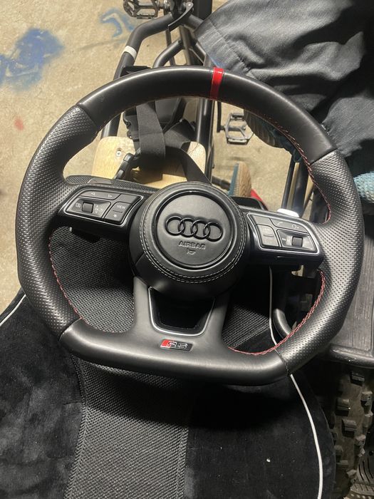 Volane Audi Rs in stare buna