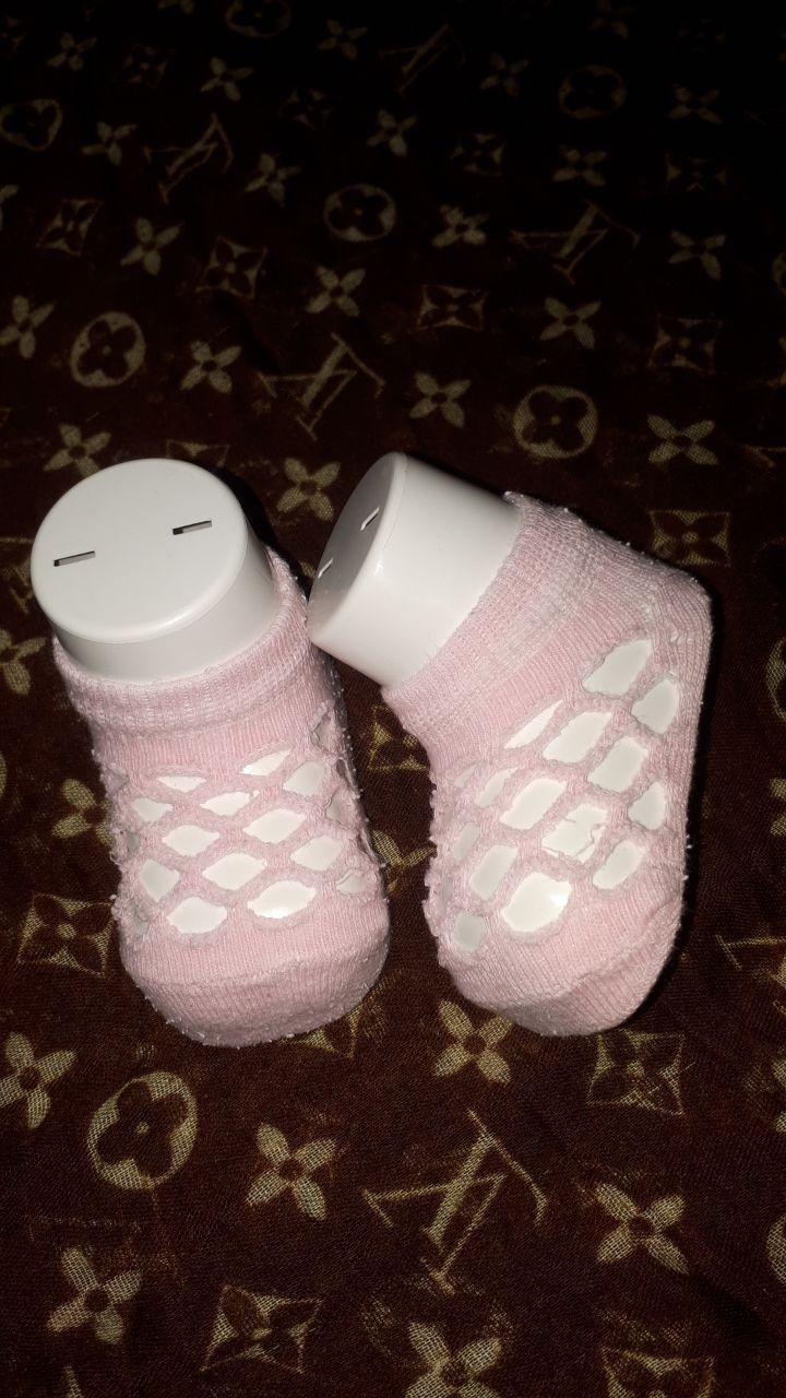 Носочки для новорожденных