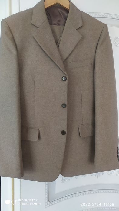 Мужской костюм 50-52  разм  ер