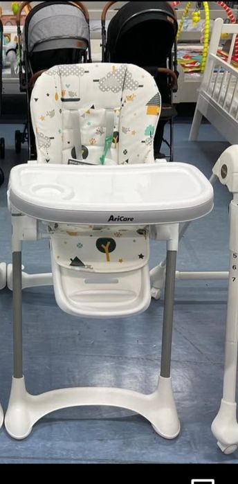 Детский стульчик для кормления