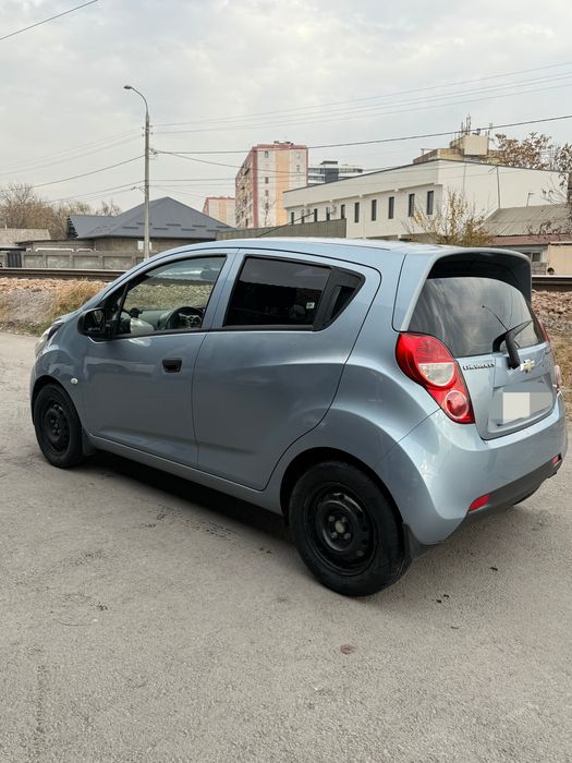 Продается Chevrolet Spark 2014 года