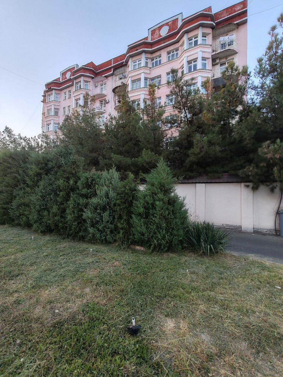 Кирпичный банковский дом, Дархан 3, Новомосковская. Ипотека есть.