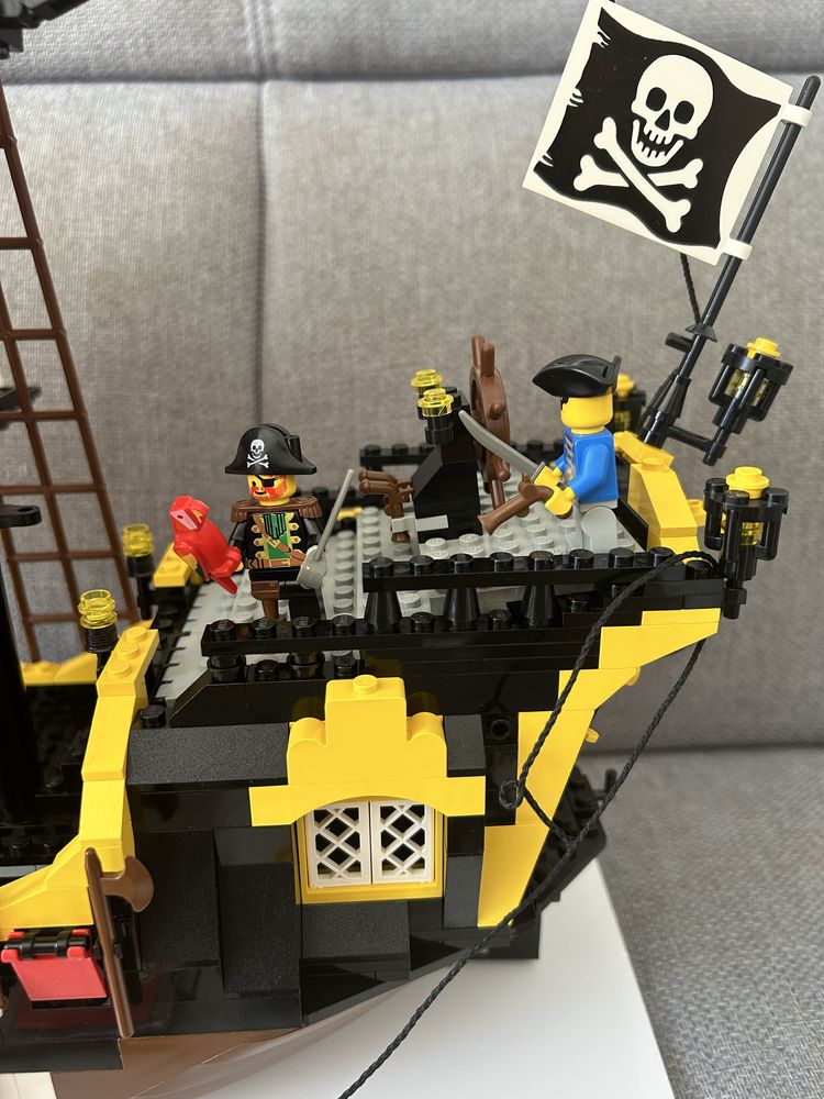 Lego Pirates Black Seas Barracuda (Dark Shark) 6285