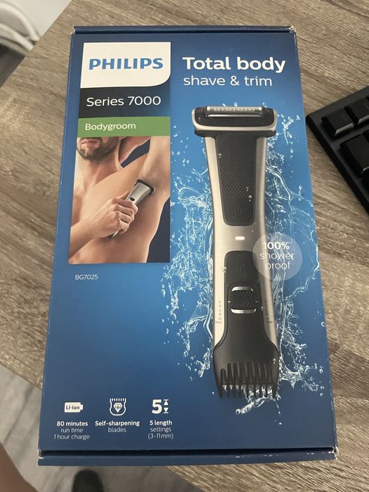 Masina de tuns Philips cu shaver