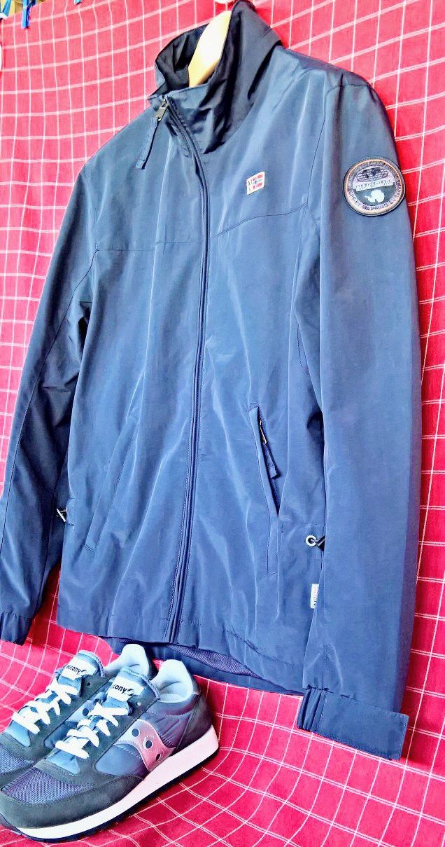 ** geacă *NAPAPIJRI*  S *50%reducere *Original !!