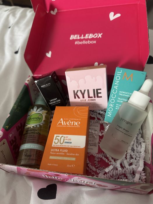 Продукти грим за лице Kylie, Avene, Yenges